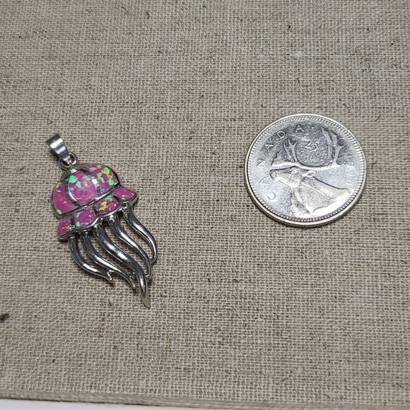 Lot of 2 Pink Opal Pendants ~ Turtle & Octapus - Picture 3 of 7